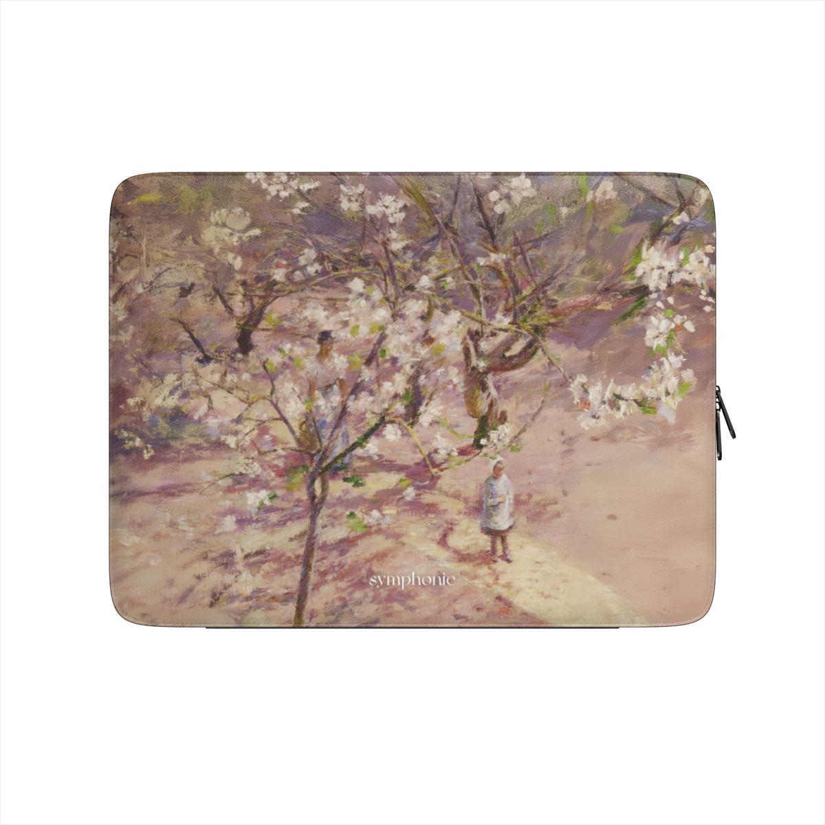 Blossoms at Giverny - Laptop Sleeve