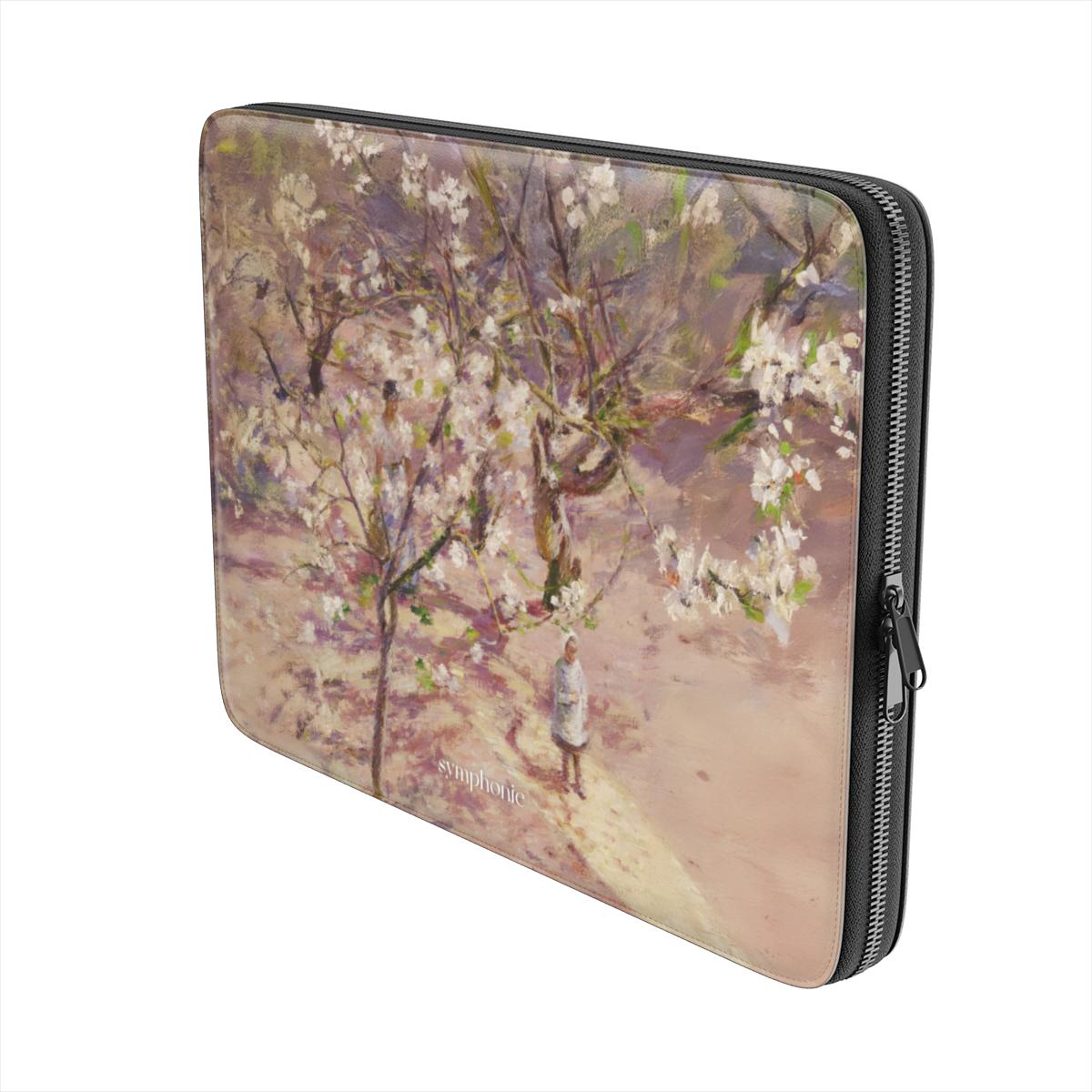 Blossoms at Giverny - Laptop Sleeve