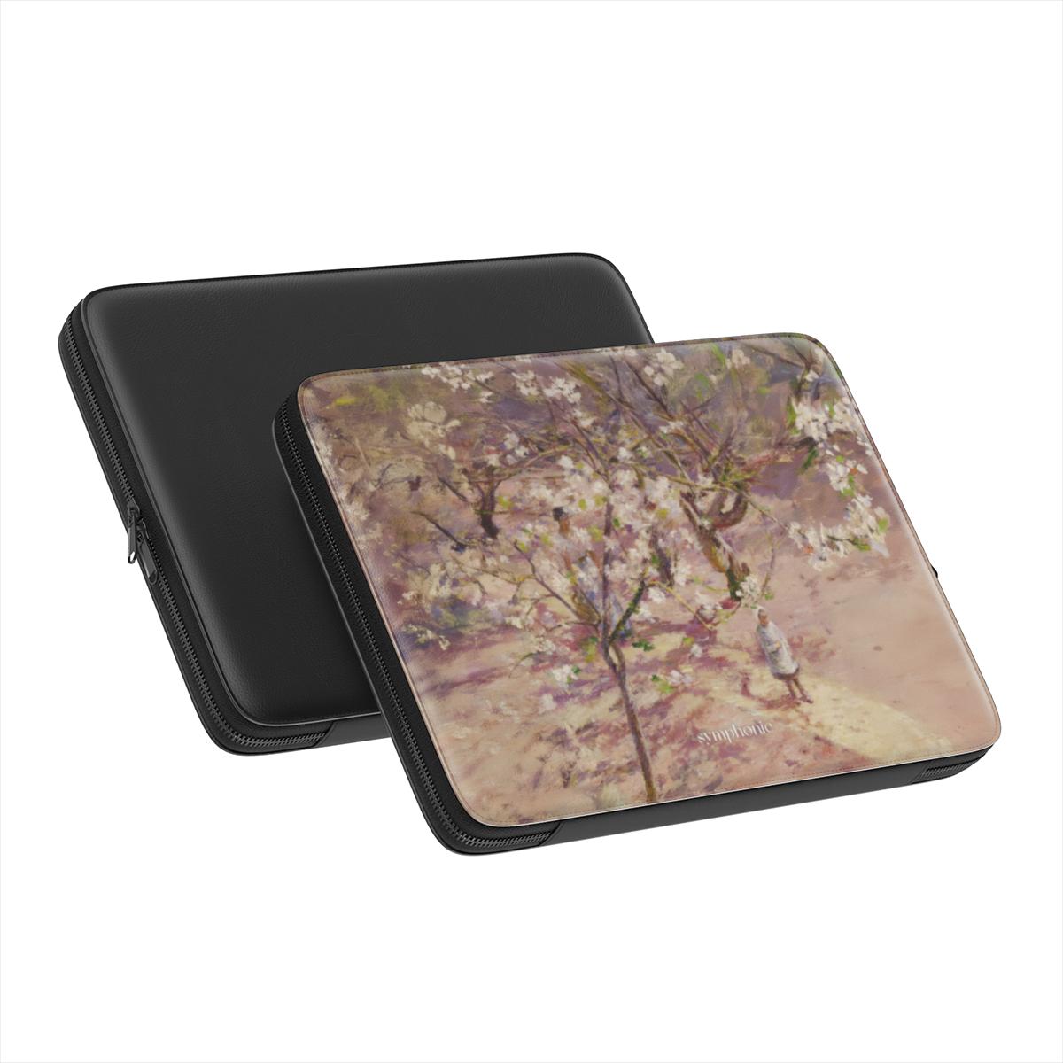 Blossoms at Giverny - Laptop Sleeve